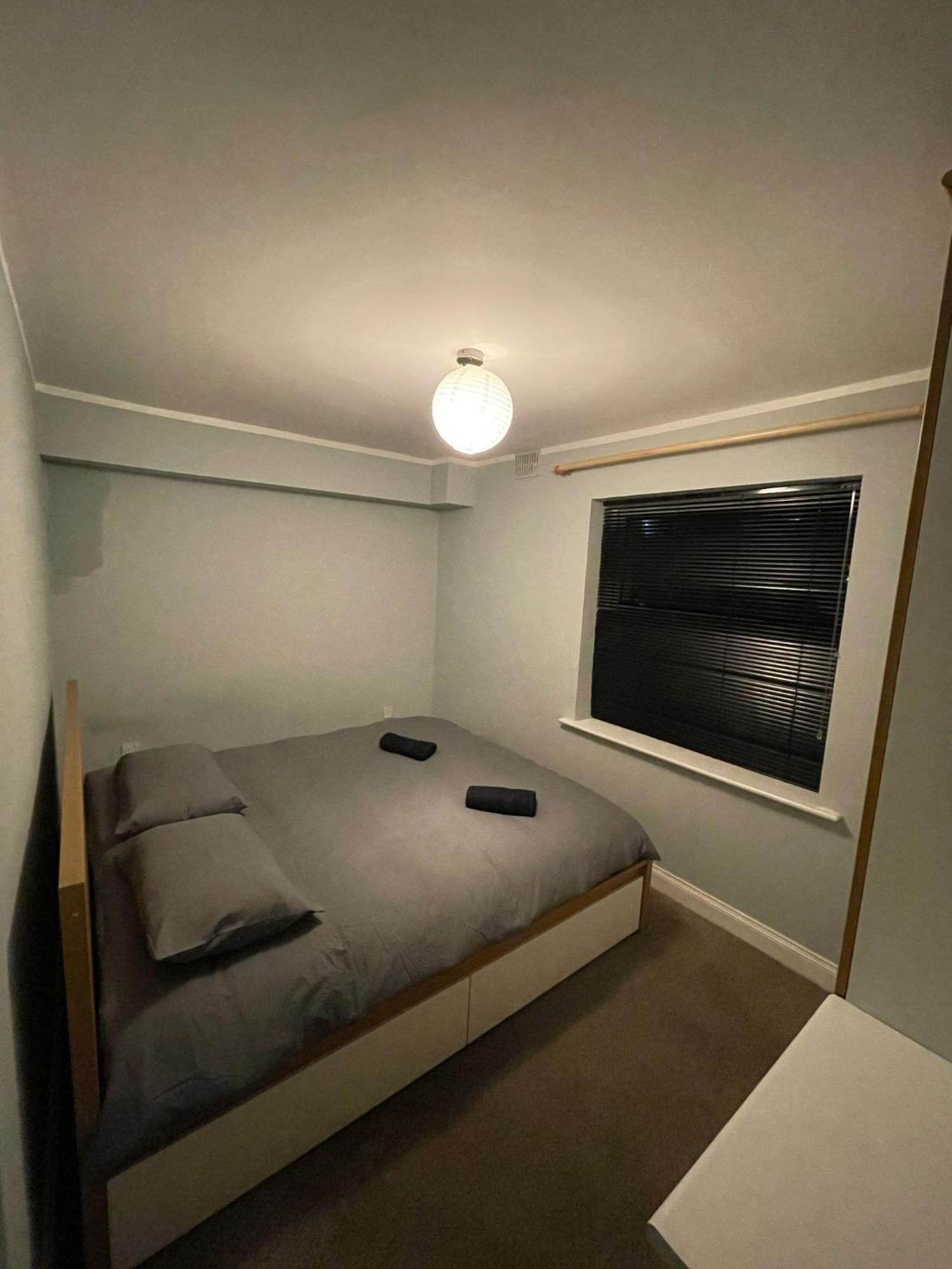 Spacious 2 Bedroom Near The Spire Apartment Dublin